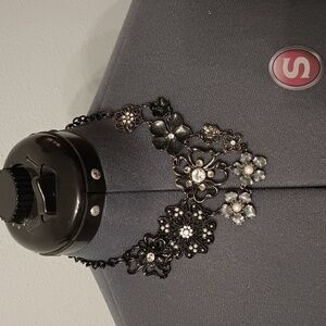Black white rhinestone metal floral necklace